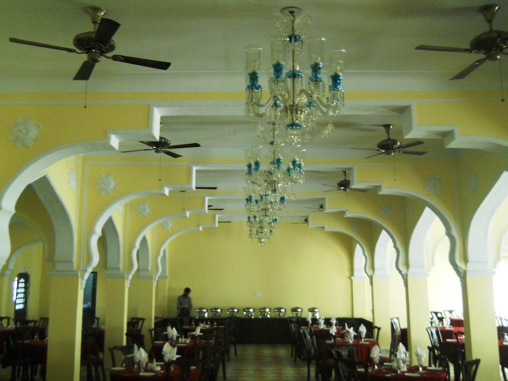 V Resorts Rajmahal Orchha Dış mekan fotoğraf