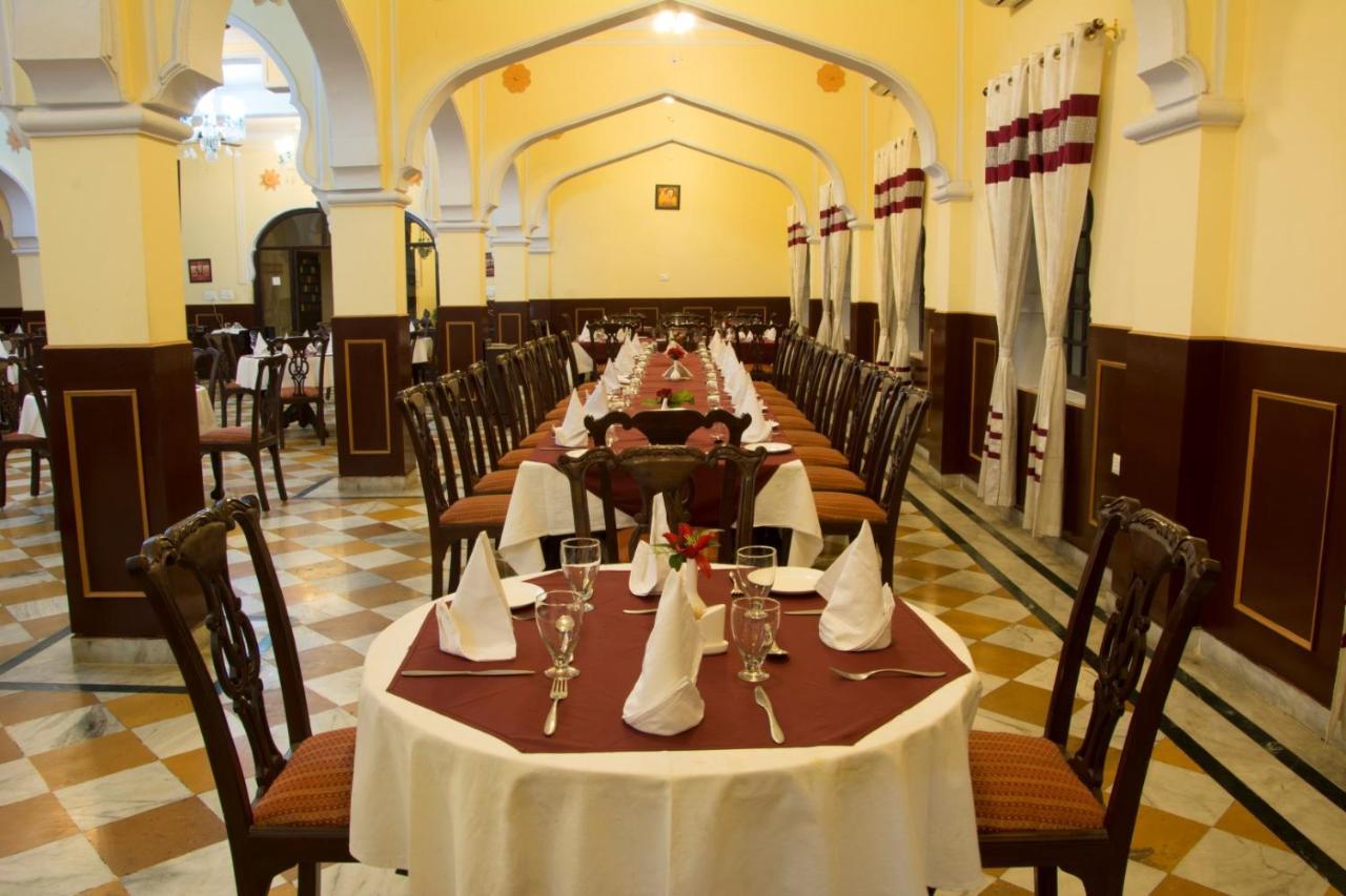 V Resorts Rajmahal Orchha Dış mekan fotoğraf