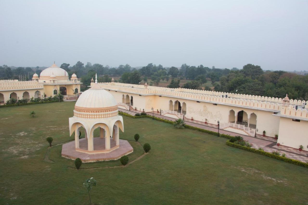 V Resorts Rajmahal Orchha Dış mekan fotoğraf