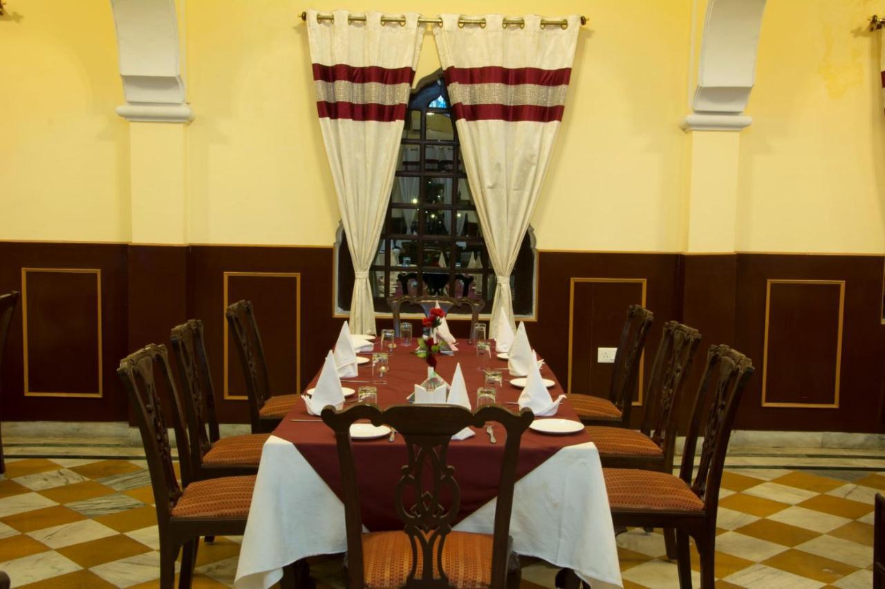 V Resorts Rajmahal Orchha Dış mekan fotoğraf