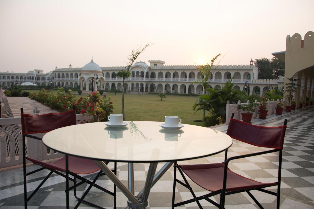 V Resorts Rajmahal Orchha Dış mekan fotoğraf