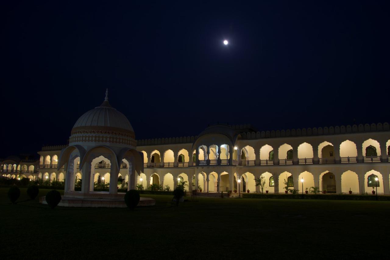V Resorts Rajmahal Orchha Dış mekan fotoğraf